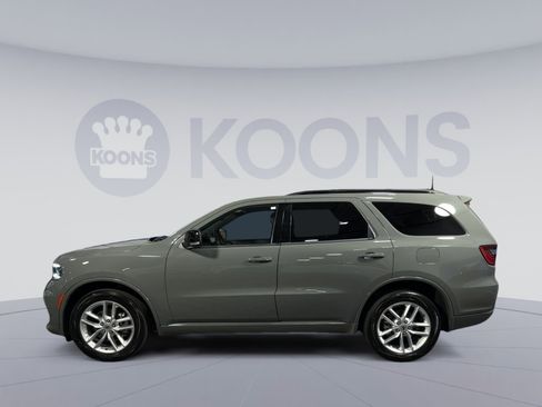 Used 2024 Dodge Durango GT AWD/4WD image 2