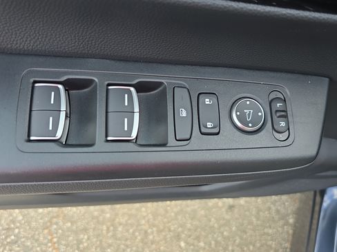 Used 2024 Honda CR-V EX-L image 29