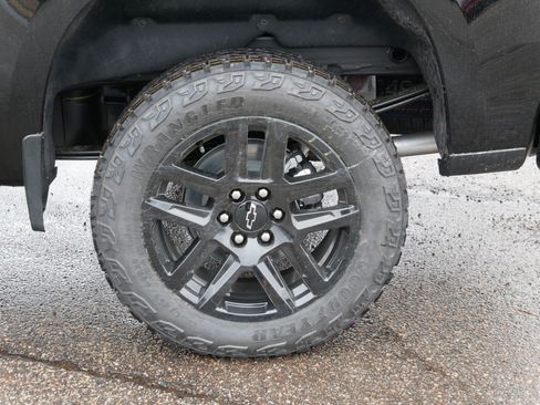 New 2026 Chevrolet Silverado 1500 LT Trail Boss w/ LT Trail Boss Premium Package AWD/4WD image 3