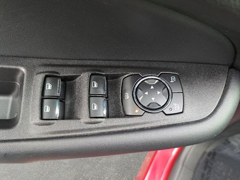Used 2023 Ford Edge SEL AWD/4WD image 25