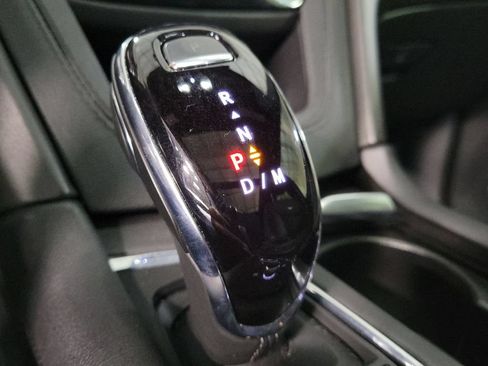 Used 2023 Cadillac XT5 Premium Luxury w/ Technology Package FWD image 18