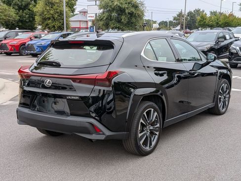 Used 2023 Lexus UX 250h FWD w/ Premium Package image 3