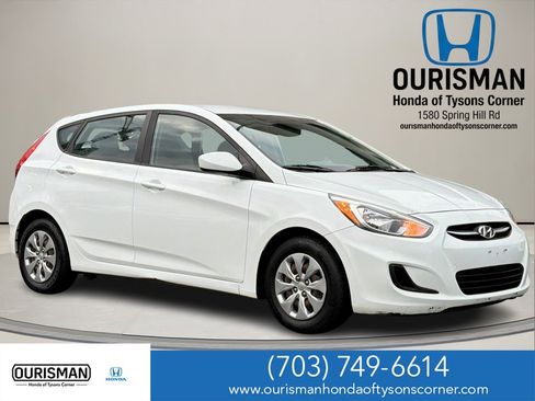 Used 2017 Hyundai Accent SE image 1