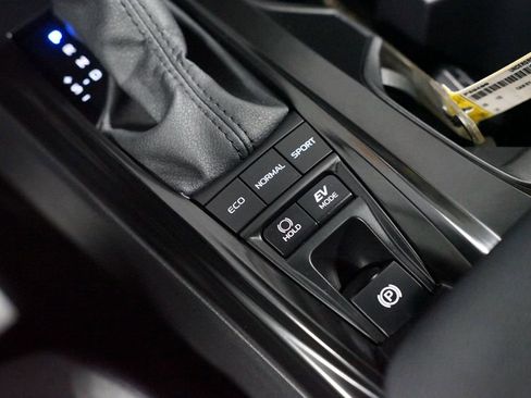 Certified 2025 Toyota Camry LE image 22