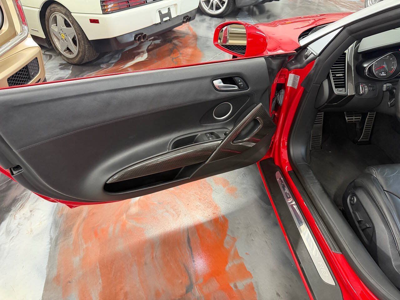 Used 2011 Audi R8 V8 AWD/4WD image 14