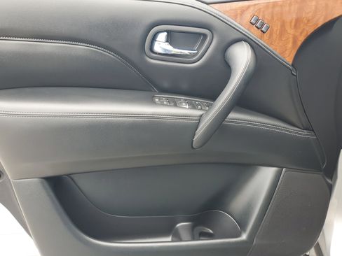 Used 2019 INFINITI QX80 Luxe w/ Cargo Package RWD image 23