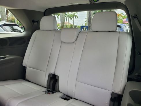 Used 2026 Hyundai Palisade SEL FWD image 14
