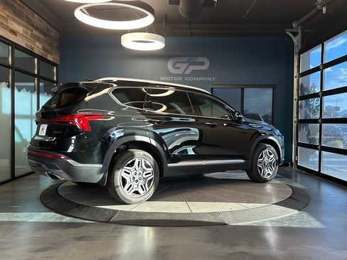 Used 2022 Hyundai Santa Fe Limited AWD/4WD image 3