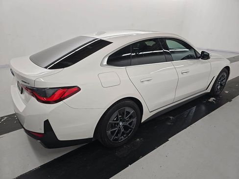Used 2025 BMW i4 eDrive40 w/ Premium Package RWD image 3
