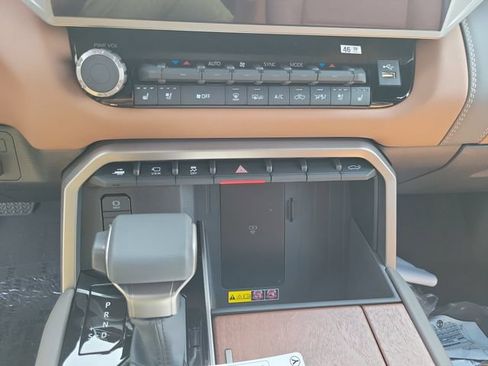 New 2026 Toyota Tundra 1794 Edition AWD/4WD image 19