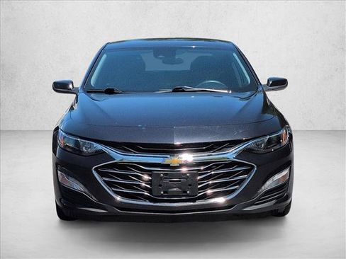 Used 2023 Chevrolet Malibu LT w/ Driver Confidence Package FWD image 2