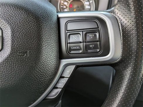 Used 2021 RAM 3500 Big Horn image 24