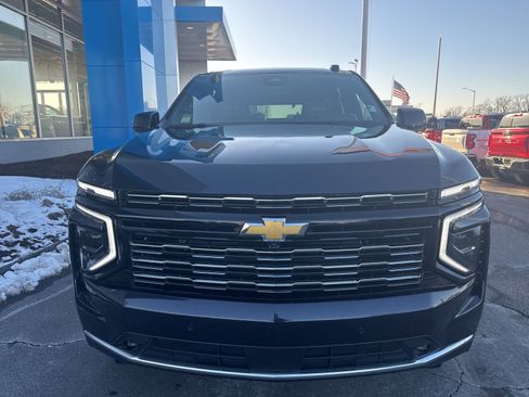 New 2026 Chevrolet Tahoe High Country AWD/4WD image 3