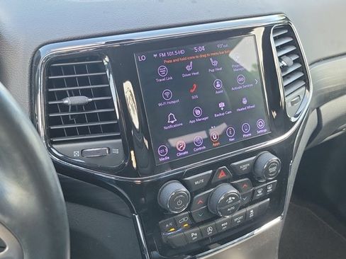 Used 2021 Jeep Grand Cherokee Laredo X RWD image 25