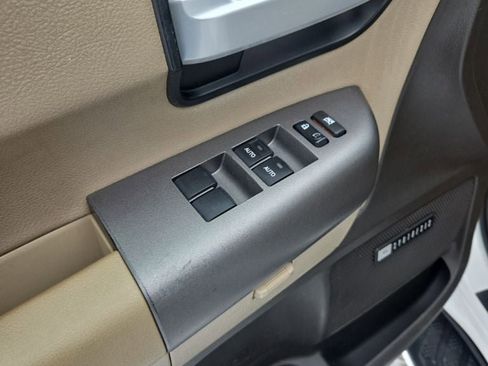 Used 2011 Toyota Sequoia Limited image 12