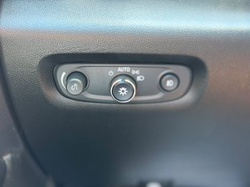 Used 2020 Chevrolet Traverse High Country w/ LPO, Floor Liner Package AWD/4WD image 7