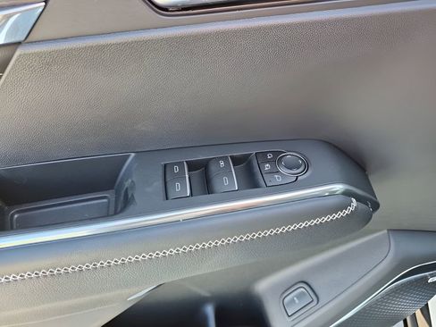 New 2026 GMC Acadia Denali w/ Super Cruise Package image 27