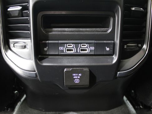 Used 2021 RAM 1500 Limited image 27