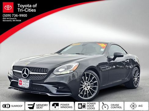 Used 2020 Mercedes-Benz SLC 300 SLC 300 image 1