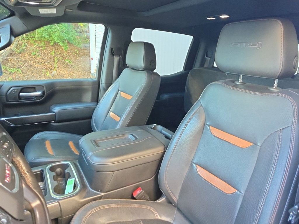 Used 2020 GMC Sierra 1500 AT4 w/ AT4 Premium Package AWD/4WD image 12