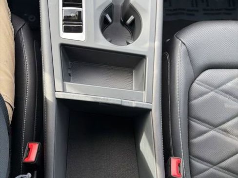 New 2026 Volkswagen Atlas SE image 13