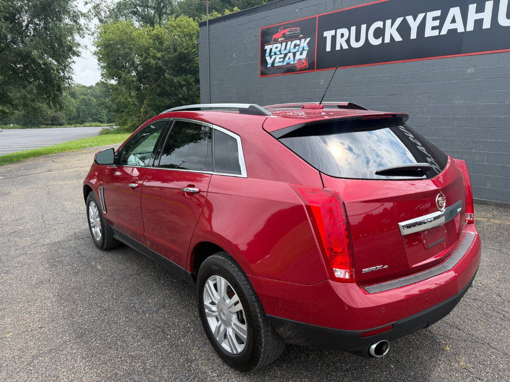 Used 2016 Cadillac SRX Luxury w/ Driver Awareness Package AWD/4WD image 7