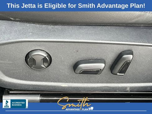 Used 2024 Volkswagen Jetta SE image 17