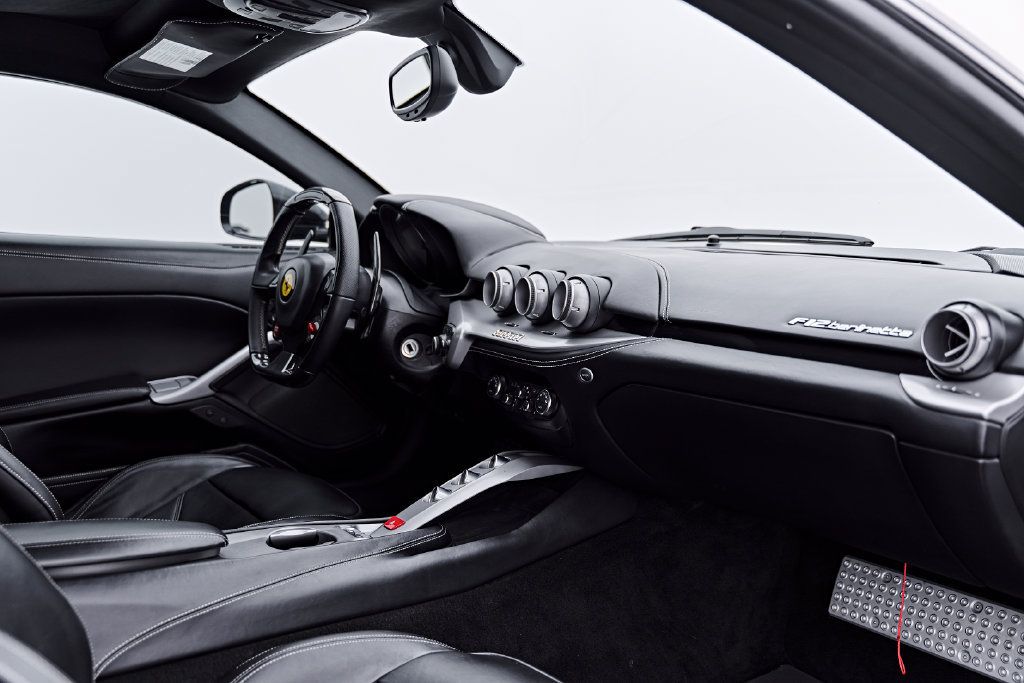 Used 2015 Ferrari F12 Berlinetta RWD image 48