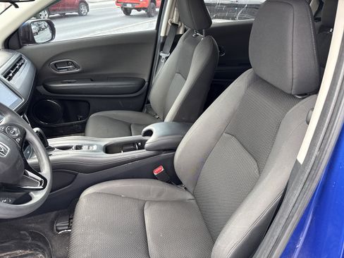 Used 2019 Honda HR-V EX image 12