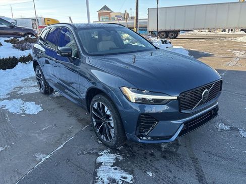 New 2026 Volvo XC60 B5 Plus w/ Protection Package Premier AWD/4WD image 3