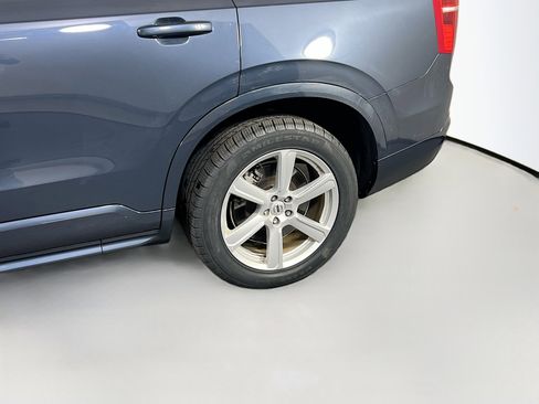 Used 2023 Volvo XC90 B5 Core AWD/4WD image 32