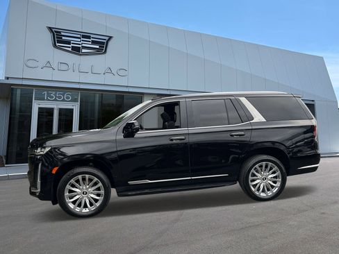 Certified 2023 Cadillac Escalade Premium Luxury AWD/4WD image 3
