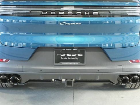New 2026 Porsche Cayenne Coupe image 40