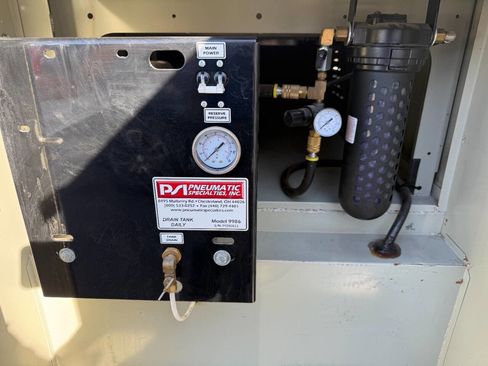 Used 2014 Chevrolet Silverado 3500 W/T image 13