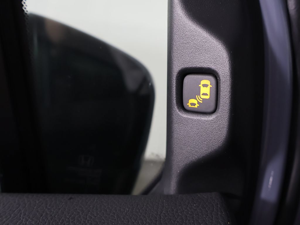 Used 2023 Honda Odyssey Touring image 41