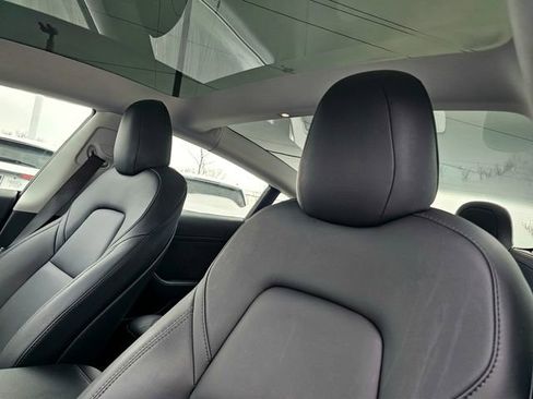 Used 2021 Tesla Model 3 Standard Range Plus image 20