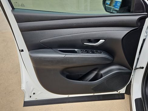 Used 2025 Hyundai Tucson SEL image 13