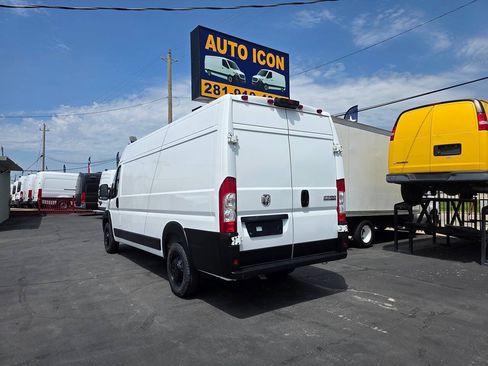 Used 2025 RAM ProMaster 3500 w/ Convenience Group FWD image 26