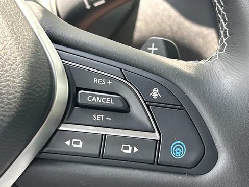 Certified 2025 INFINITI QX50 Luxe AWD/4WD image 31