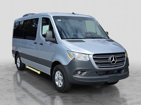 New 2026 Mercedes-Benz Sprinter 2500 image 3
