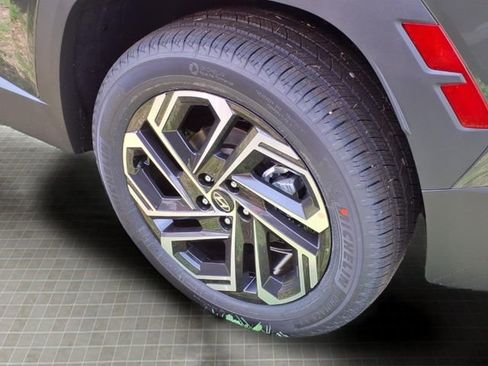 New 2026 Hyundai Tucson Limited image 21