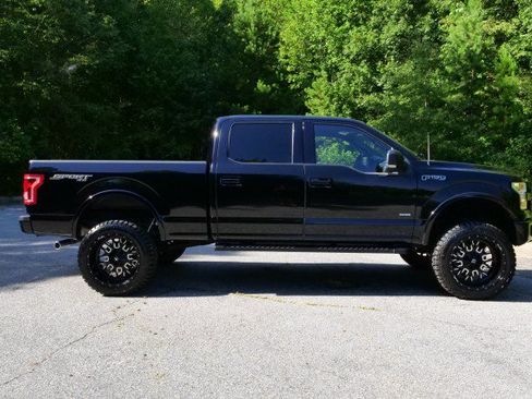 Used 2017 Ford F150 XLT w/ Equipment Group 302A Luxury AWD/4WD image 52
