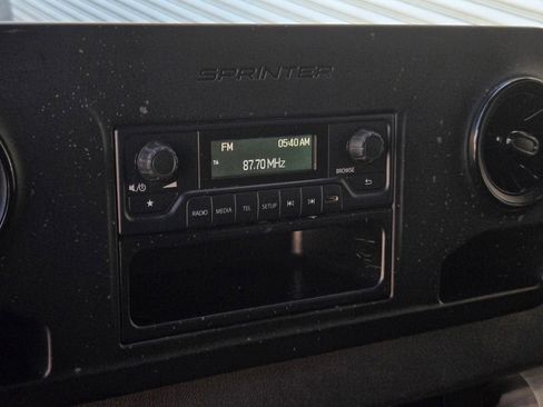 Used 2021 Mercedes-Benz Sprinter 2500 w/ Driver Convenience Package image 18