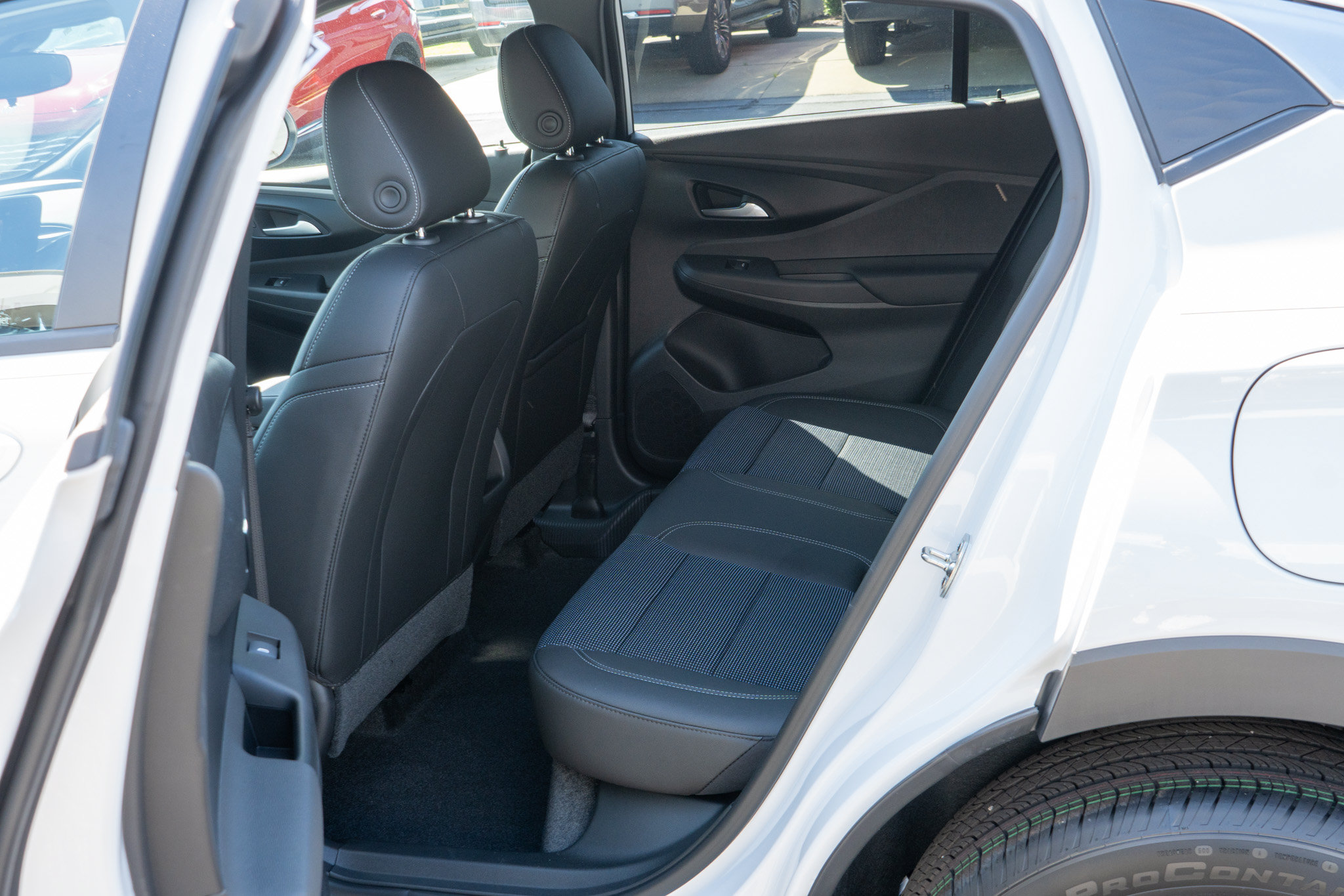 New 2026 Buick Envista Preferred FWD image 30