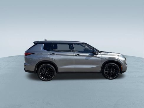 Used 2023 Mitsubishi Outlander SEL Black Edition AWD/4WD image 9