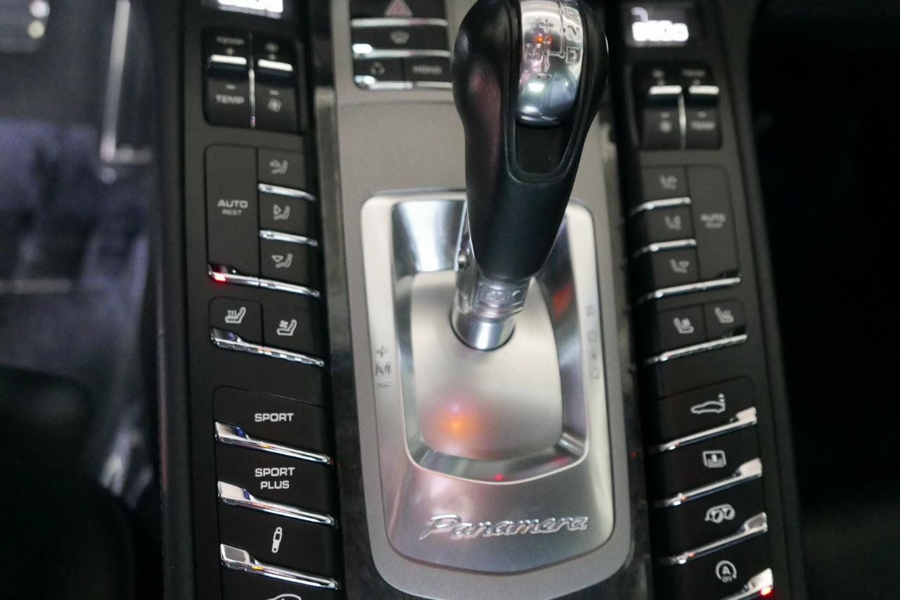 Used 2012 Porsche Panamera Turbo S AWD/4WD image 29