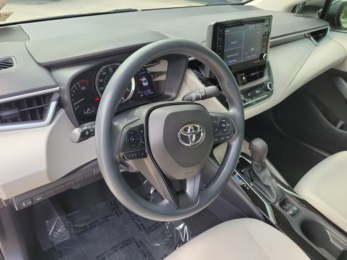 Certified 2022 Toyota Corolla LE FWD image 23