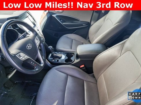 Used 2019 Hyundai Santa Fe XL image 18