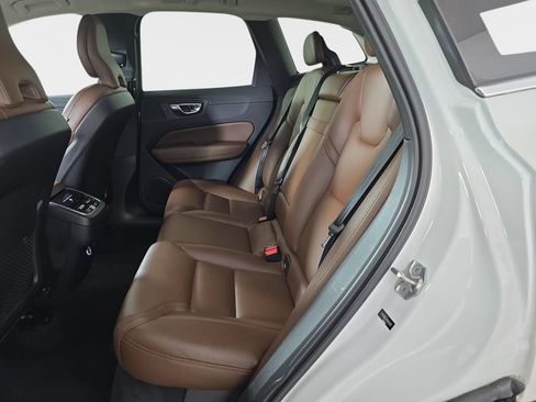 Used 2019 Volvo XC60 T5 Inscription w/ Protection Package Premier FWD image 17