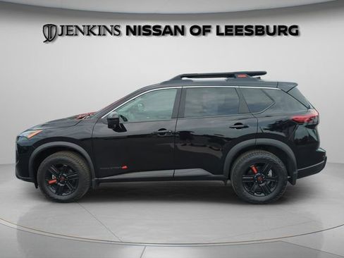 Certified 2025 Nissan Rogue SV w/ Rock Creek Premium Package AWD/4WD image 11